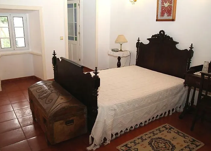 - * Ponta Delgada (Sao Miguel)